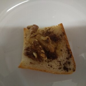 ココア練乳食パン